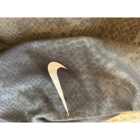 Nike Pro Dri-Fit Fleece Lined Hooded Black Sneak Print Running Hooded Top Medium - Picture 8 of 11